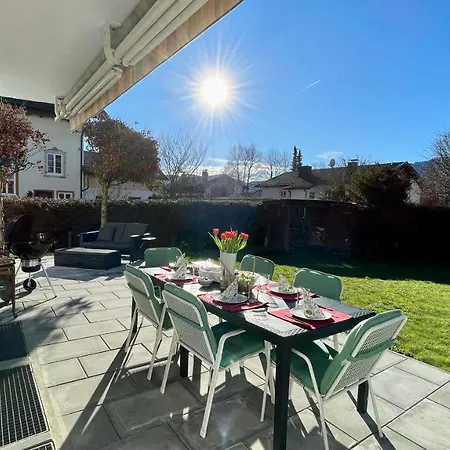Large With Sauna, Terrace, Garden And Open Fireplace アパート *