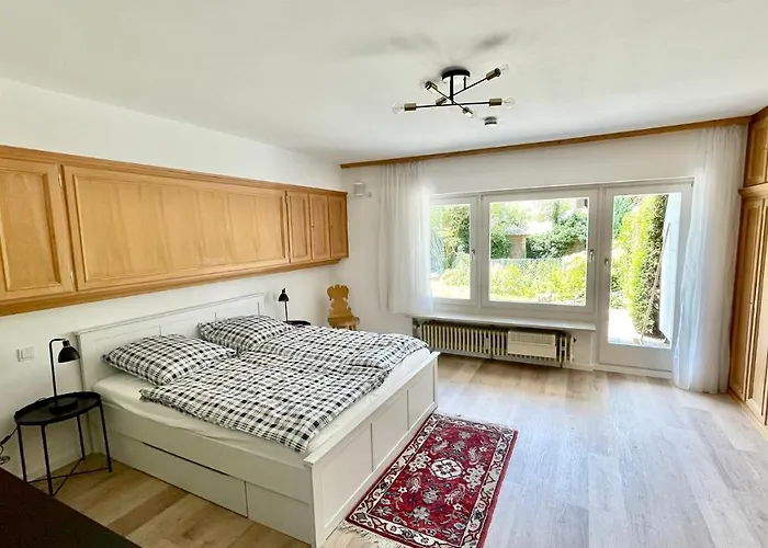 Large With Sauna, Terrace, Garden And Open Fireplace לנגריס